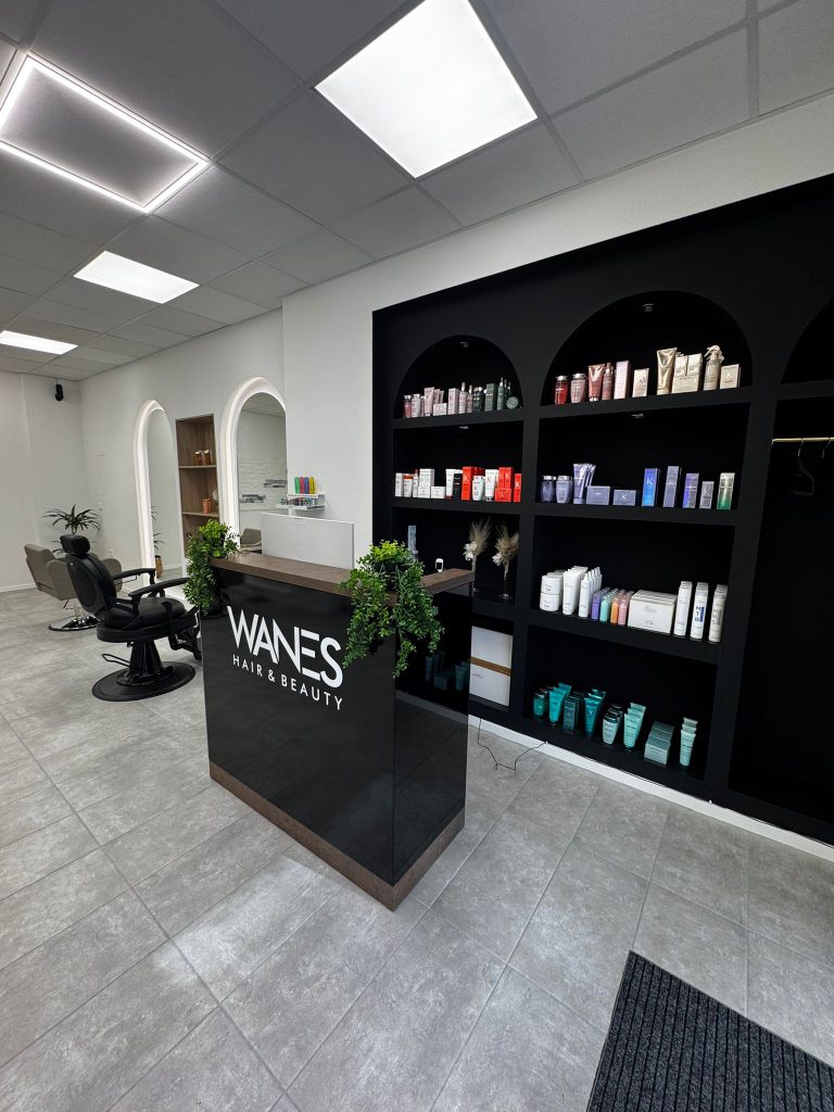 Meisterhafter Haarschnitt und Styling bei Wanes Hair & Beauty Gronau